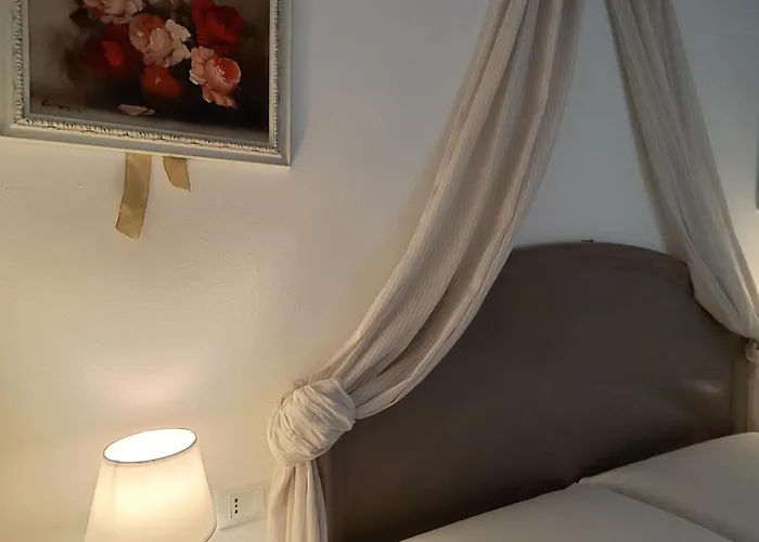 Garda Relais Antica Romelia فندق مبيت وإفطار مونتيشياري