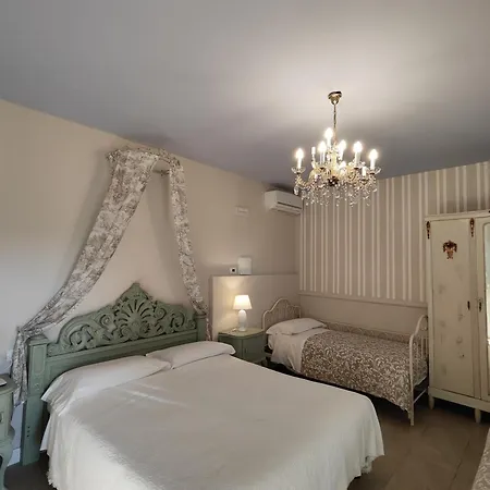 Nocleg ze śniadaniem Garda Relais Antica Romelia 4*