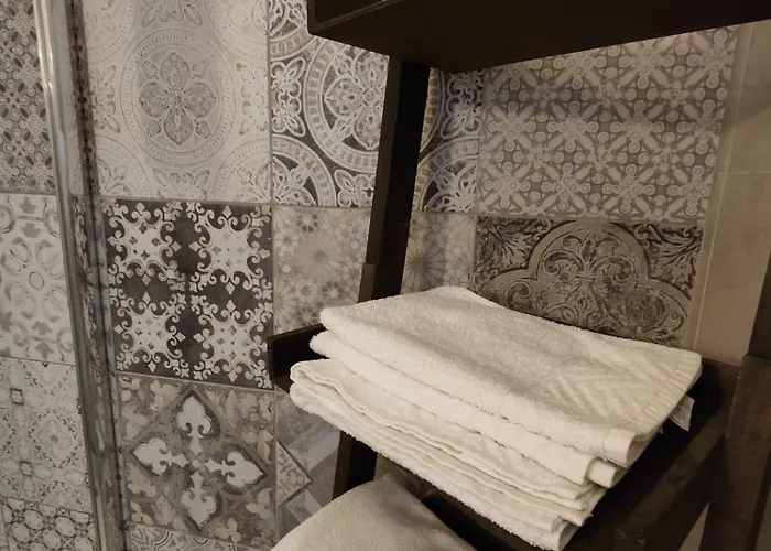Garda Relais Antica Romelia B&B 몬티키아리